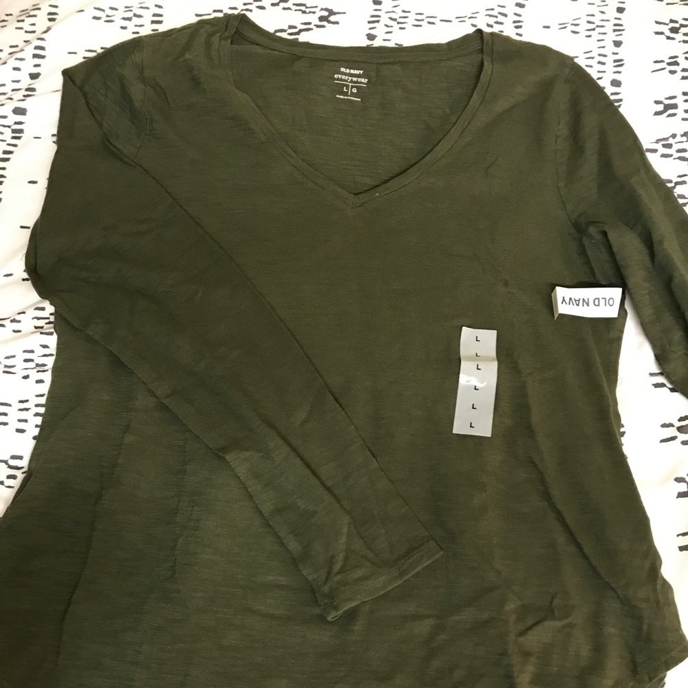 Hunter Green long sleeve V-neck shirt